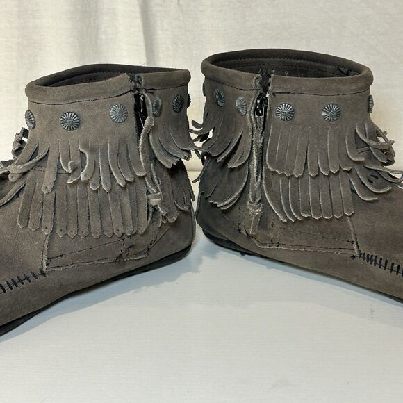 Minnetonka Double Fringe Zip Moccasin Boots Womens Size 9 Gray Leather Ankle - Picture 3 of 8